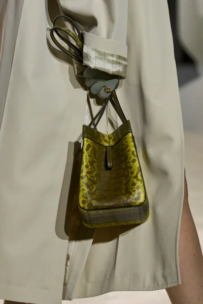 Look 115